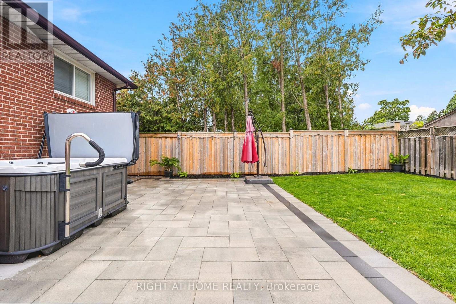 1963 Carrera Lane, Mississauga, Ontario  L5J 1C6 - Photo 45 - W13868314