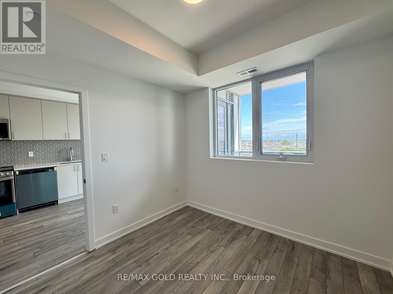 622 - 1005 Dundas Street E, Oakville, Ontario  L6H 8C7 - Photo 8 - W13868380