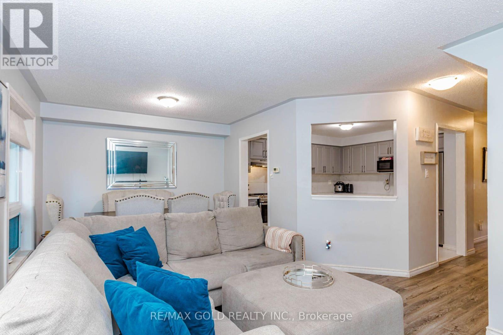 83 Wickstead Court, Brampton, Ontario  L6R 1N8 - Photo 15 - W13868404