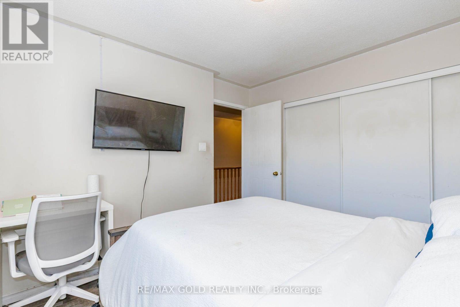 83 Wickstead Court, Brampton, Ontario  L6R 1N8 - Photo 34 - W13868404