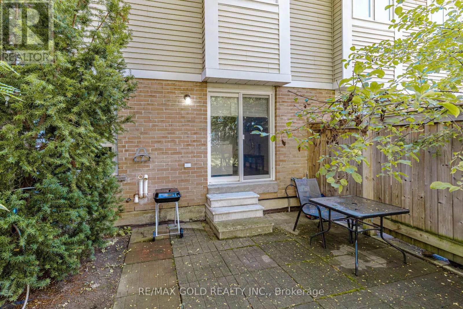 83 Wickstead Court, Brampton, Ontario  L6R 1N8 - Photo 42 - W13868404