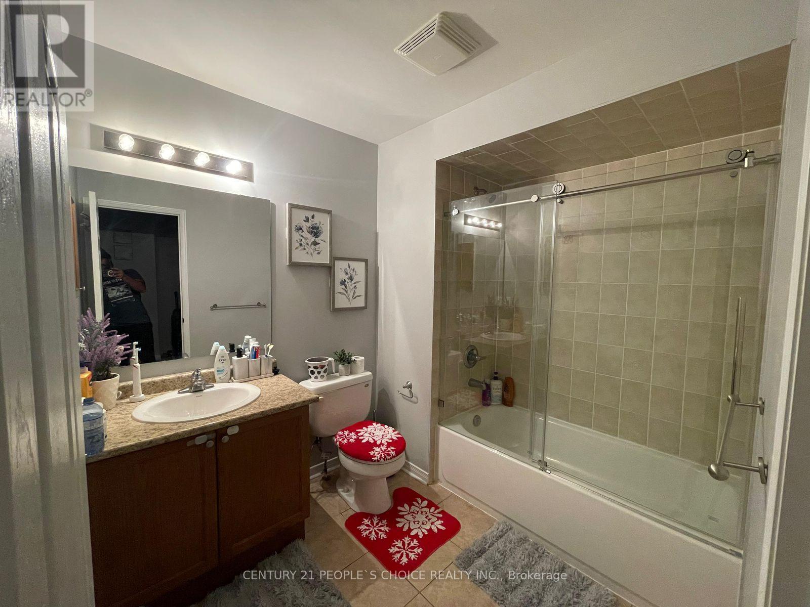 98 Niagara Trail, Halton Hills, Ontario  L7G 0A8 - Photo 11 - W13868498