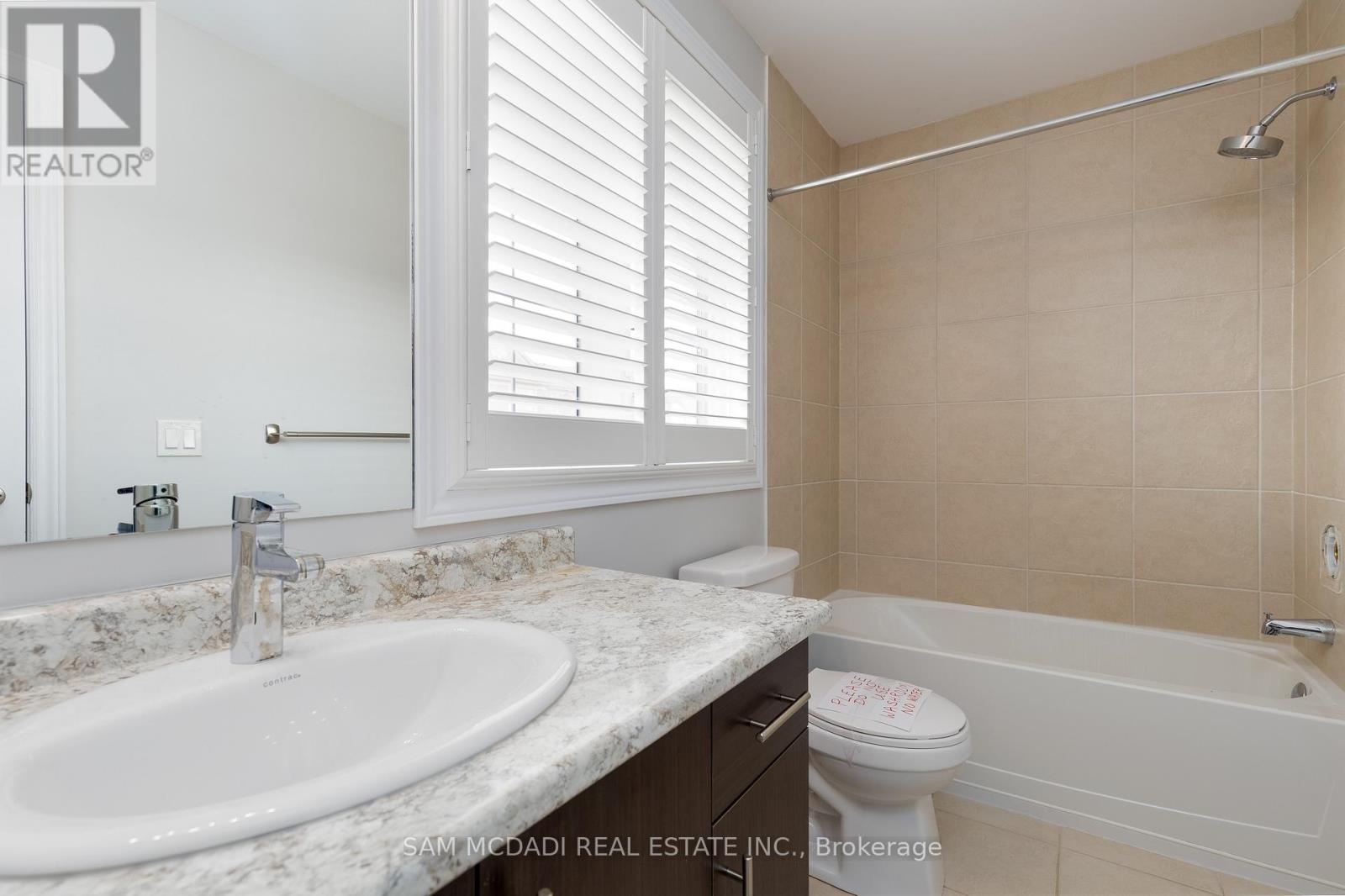 2314 Natasha Circle, Oakville, Ontario  L6M 0L1 - Photo 16 - W13868532