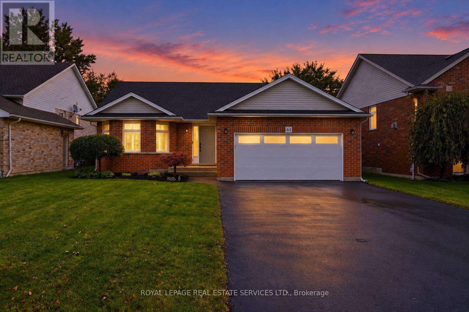 44 THOROLD AVENUE, Thorold, Ontario