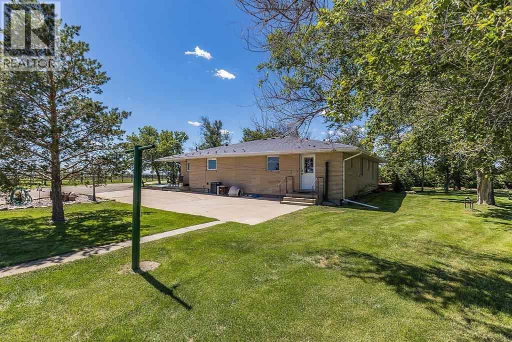 14017 Range Road 65, Rural Cypress County, Alberta  T0J 2P0 - Photo 12 - A2349517