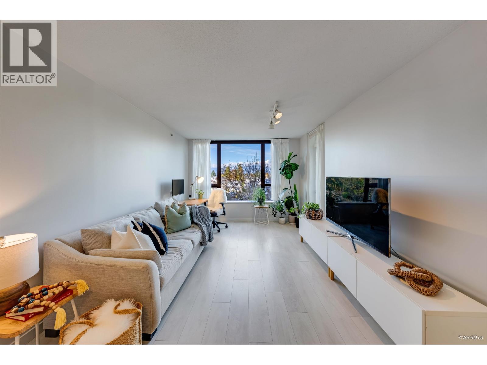 402 7138 Collier Street, Burnaby, British Columbia  V5E 0A2 - Photo 4 - R3172793