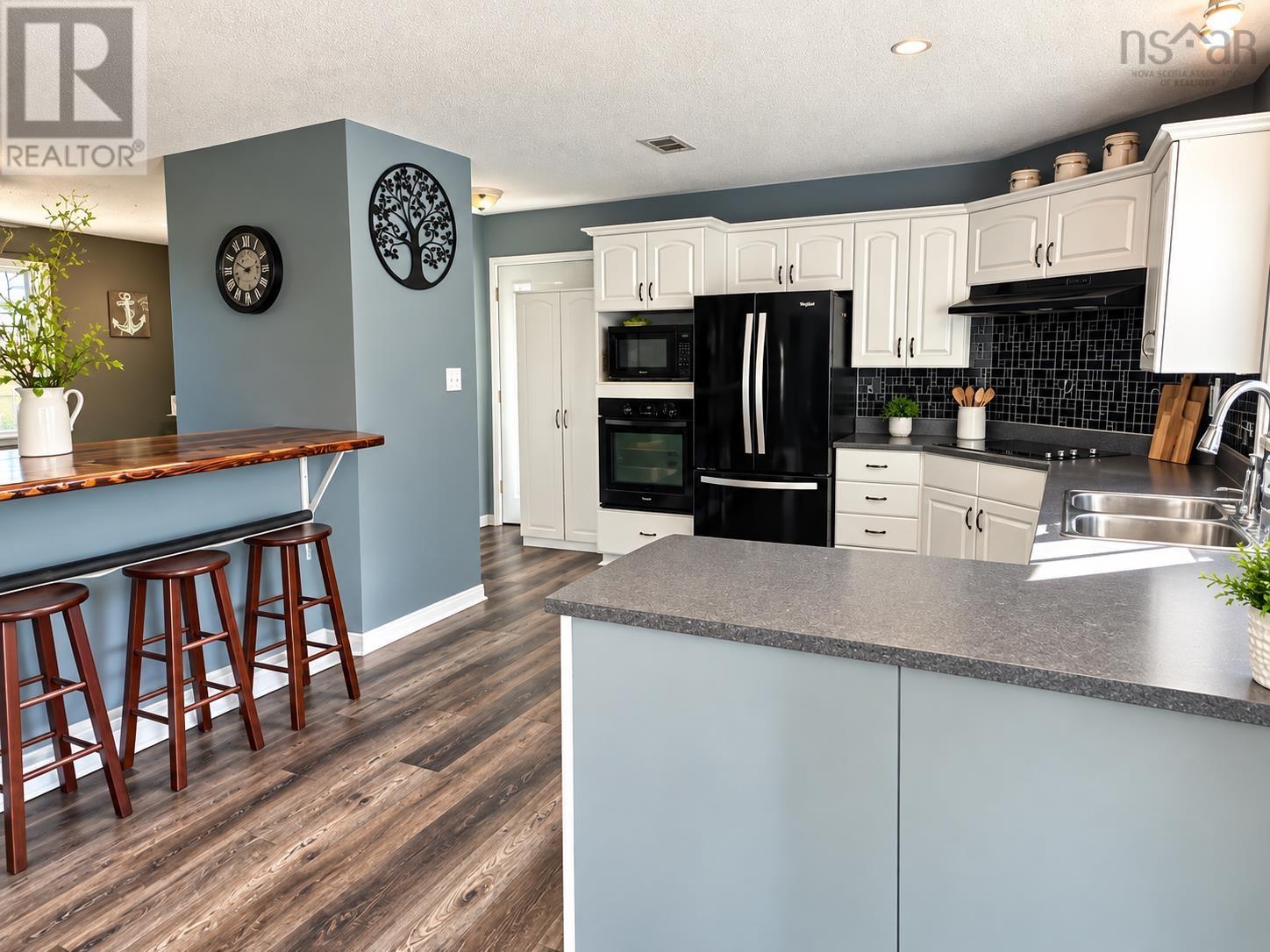 251 Nickerson Pond Road, Brooklyn, Nova Scotia  B0J 1H0 - Photo 6 - 202625281