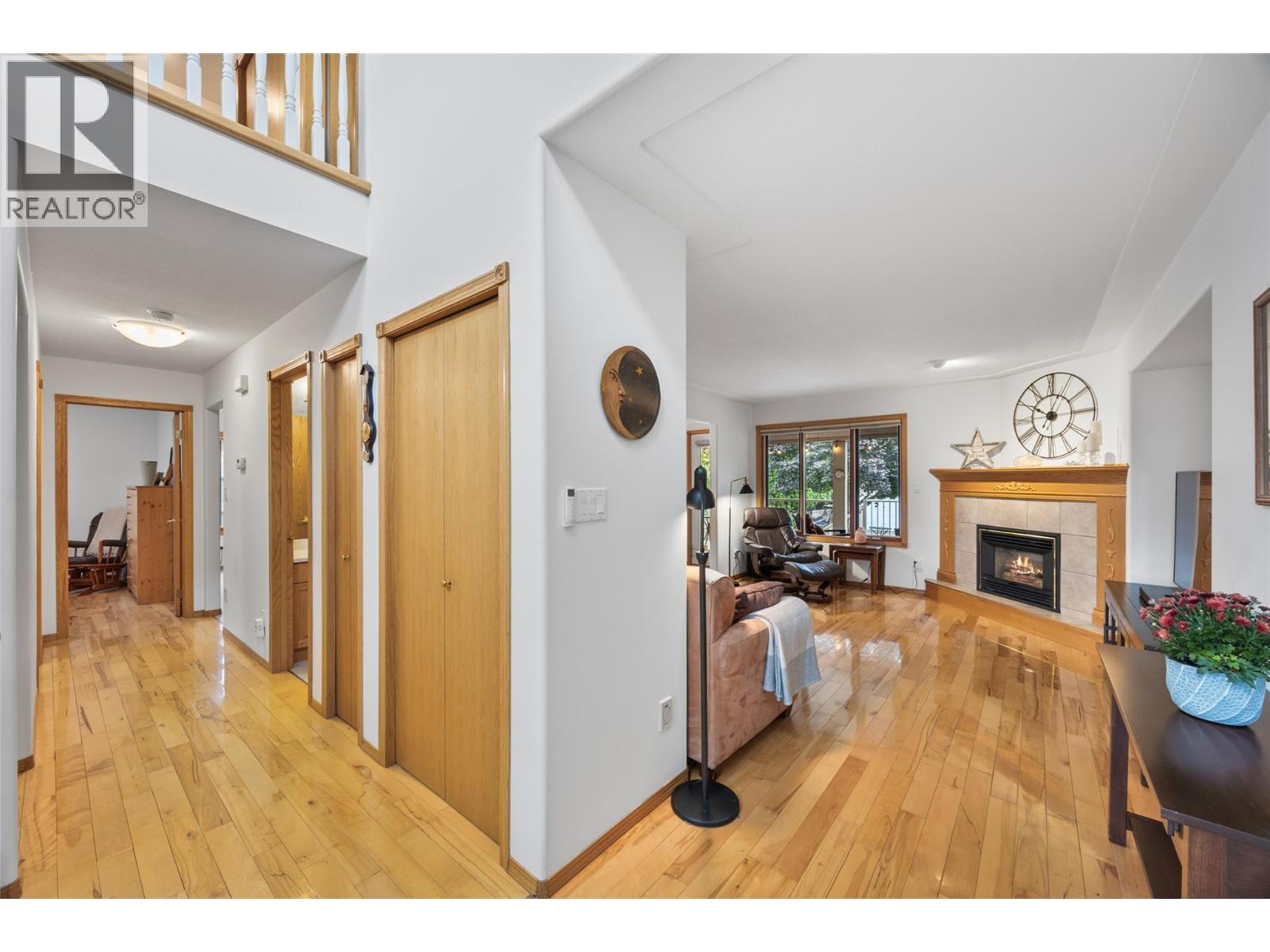 780 Huntington Drive