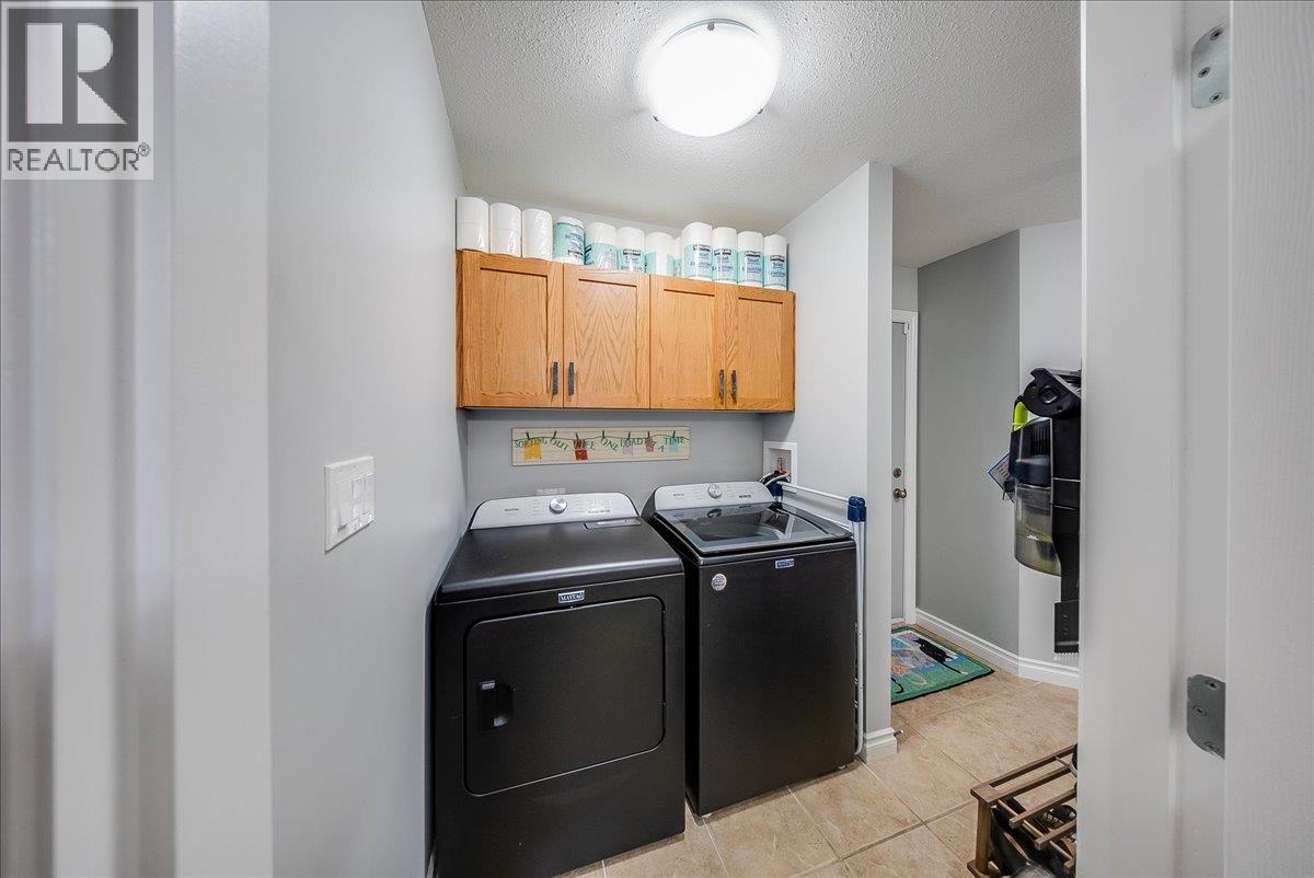 114 Mountain Side Drive, Fruitvale, British Columbia V0G 1L0 - Photo 19 - 10402592