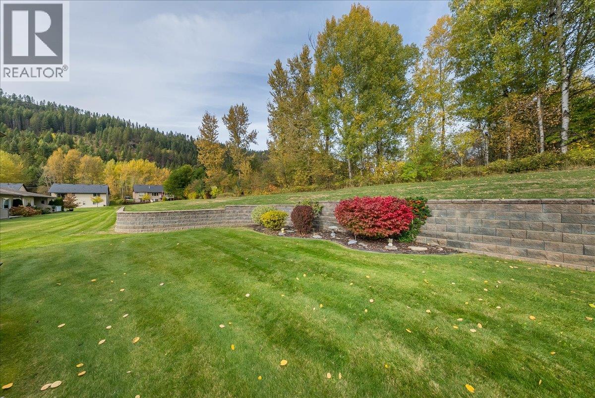 114 Mountain Side Drive, Fruitvale, British Columbia V0G 1L0 - Photo 33 - 10402592