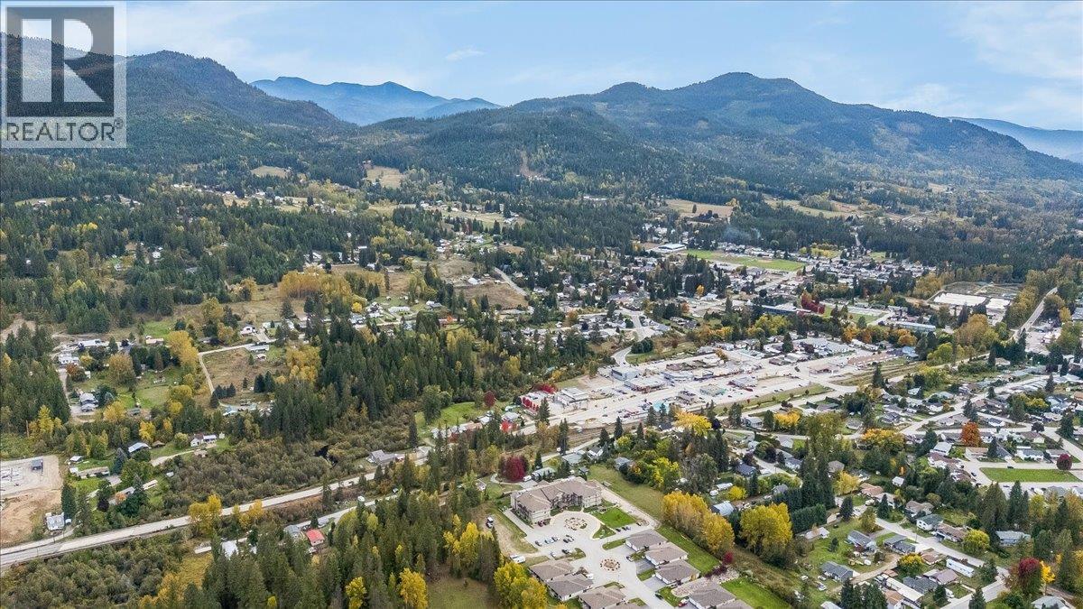 114 Mountain Side Drive, Fruitvale, British Columbia V0G 1L0 - Photo 46 - 10402592