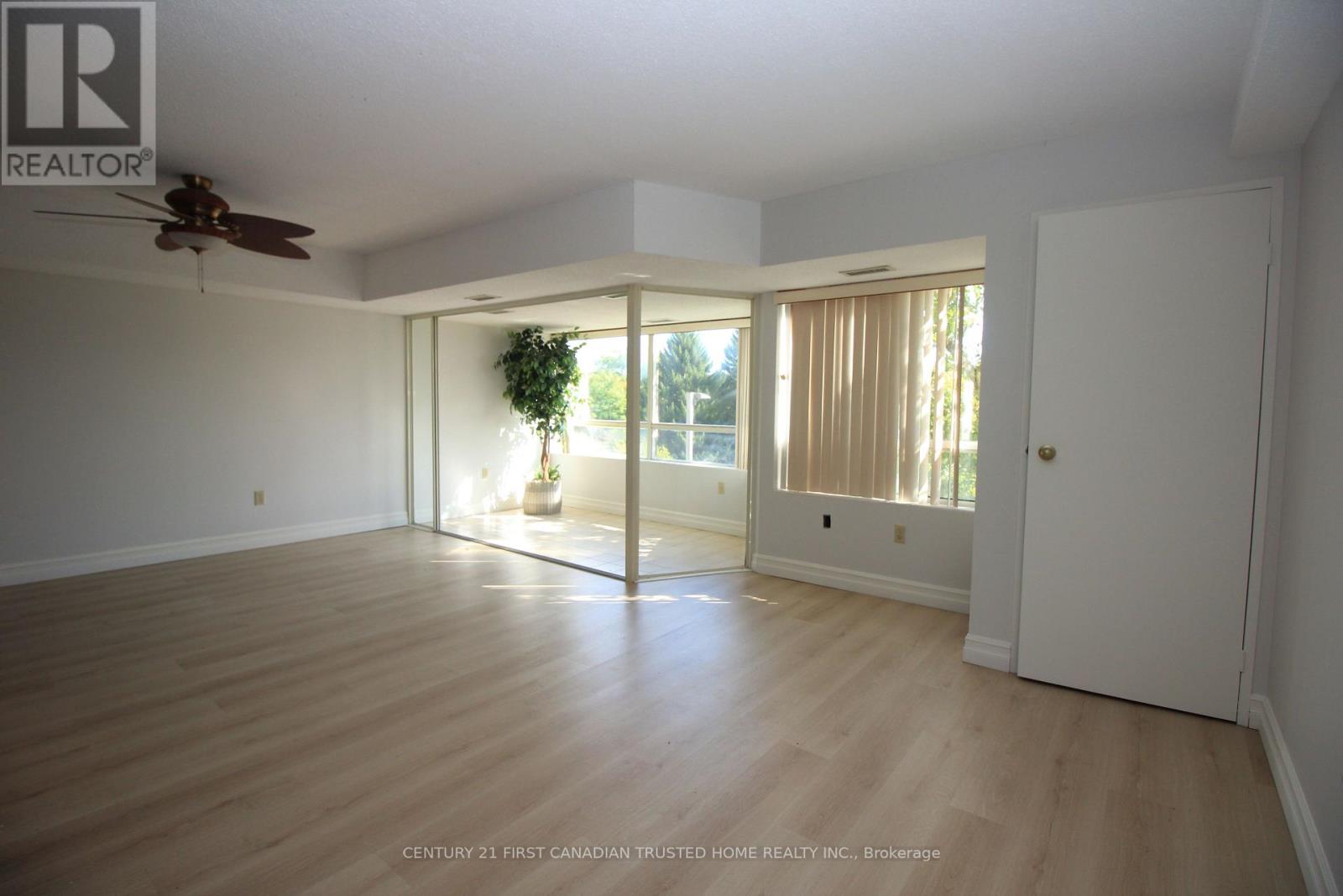 209 - 521 Riverside Drive, London North, Ontario  N6H 5E2 - Photo 4 - X13868558