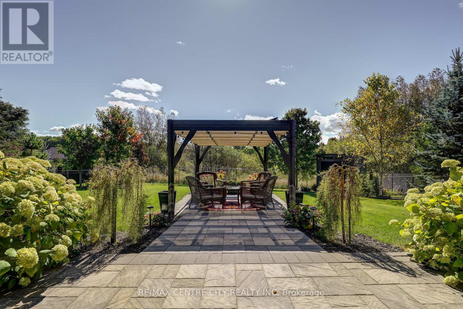 151 Robin Ridge Drive, Central Elgin, Ontario  N0L 1B0 - Photo 43 - X13868596