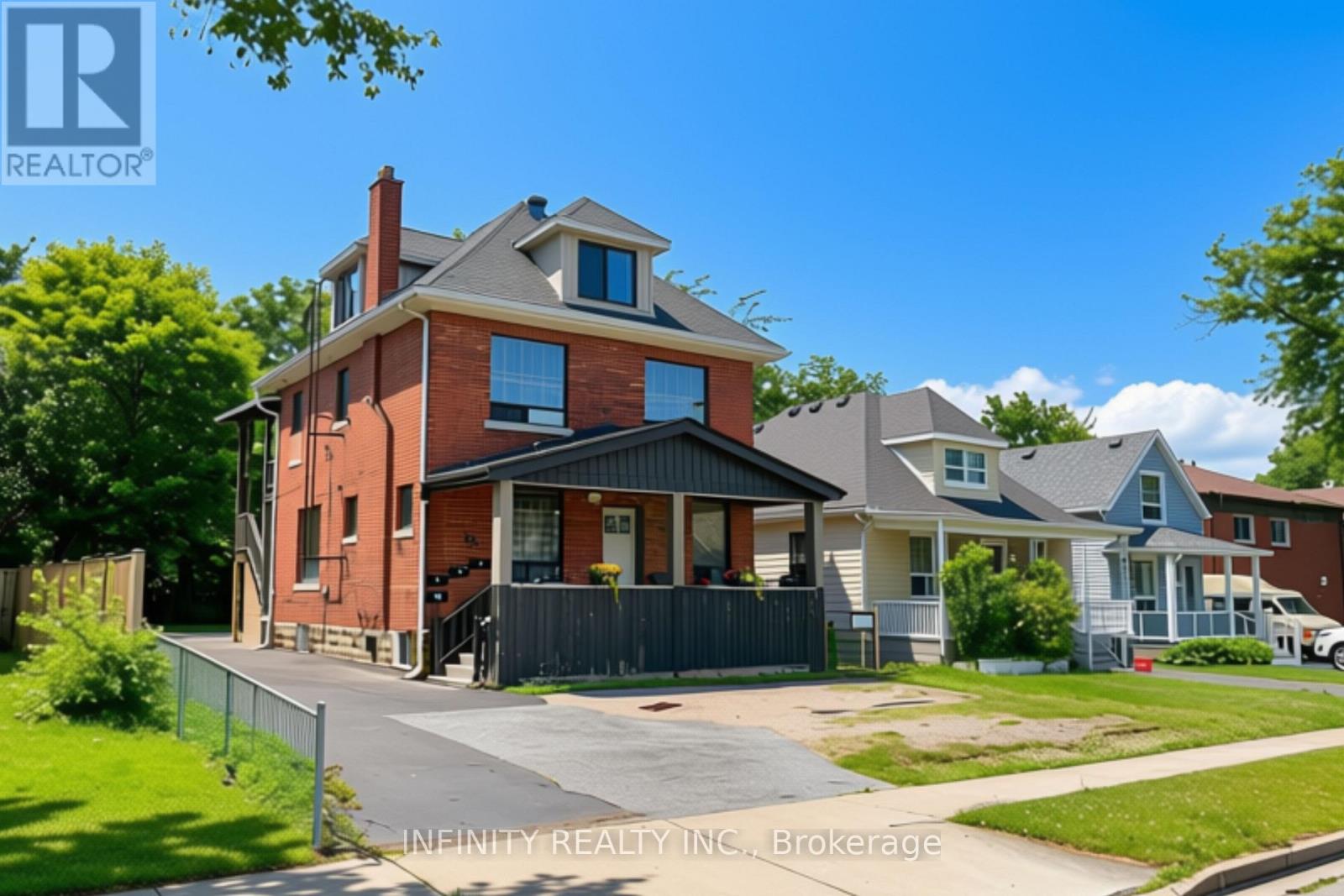 423 WELLINGTON AVENUE