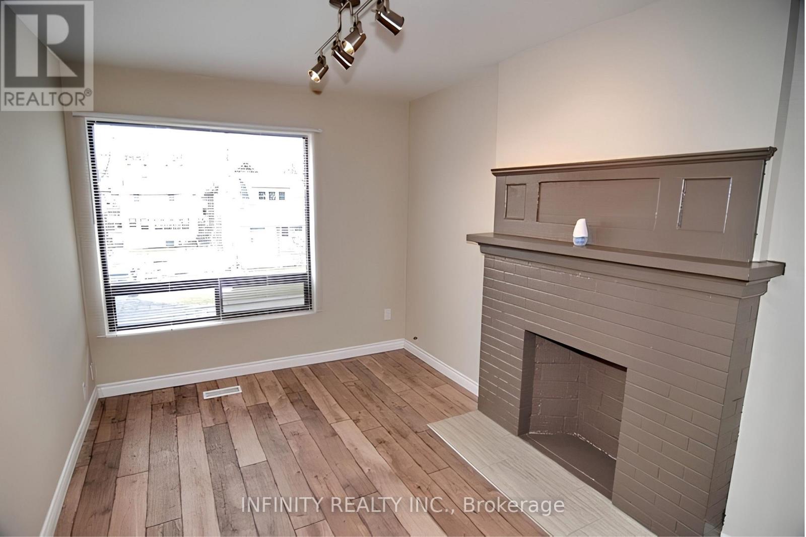 423 Wellington Avenue, Windsor, Ontario  N9A 5J3 - Photo 3 - X13868642
