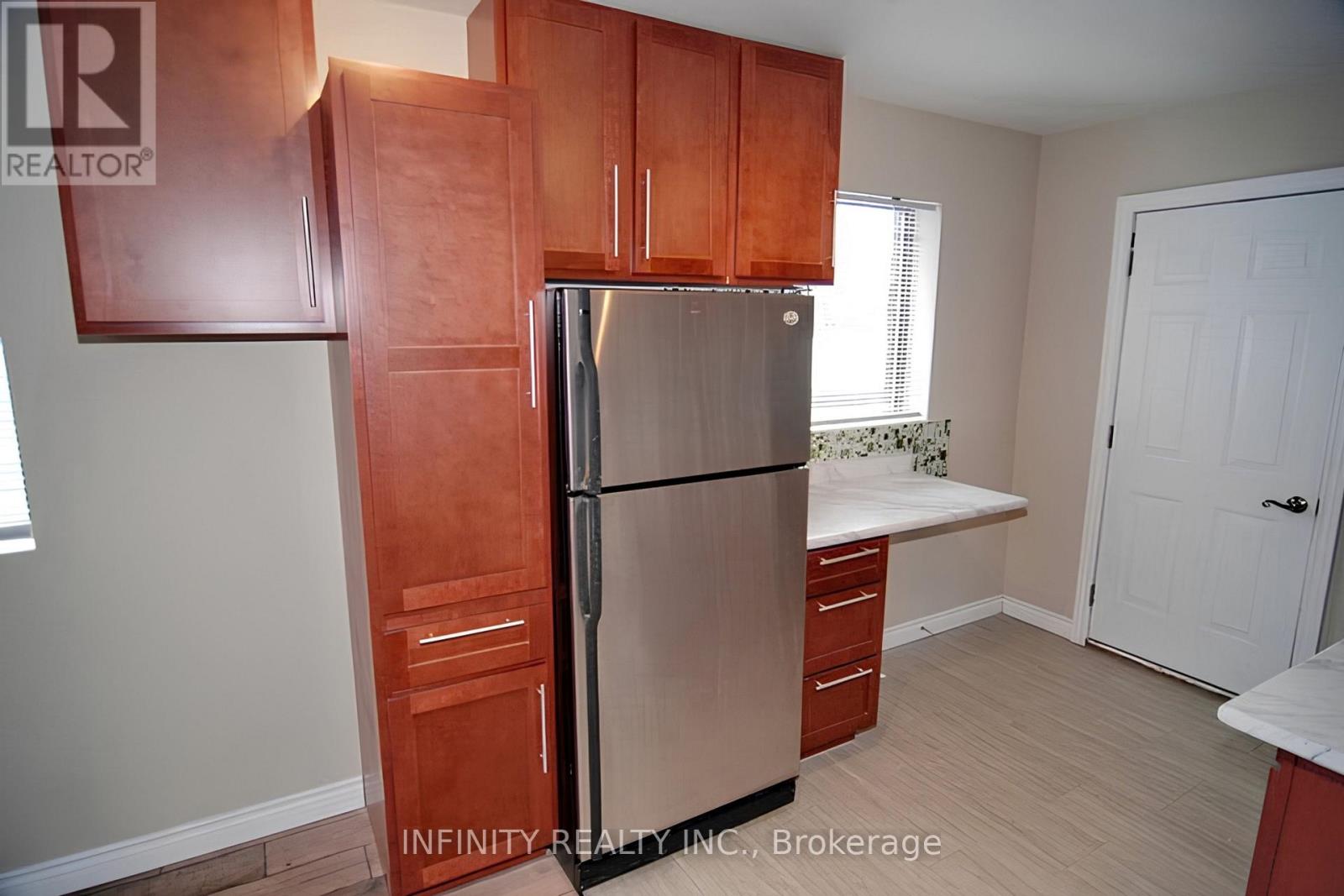 423 Wellington Avenue, Windsor, Ontario  N9A 5J3 - Photo 8 - X13868642