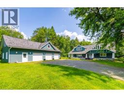 1622 HOUSEY'S RAPIDS Road, Gravenhurst, Ontario