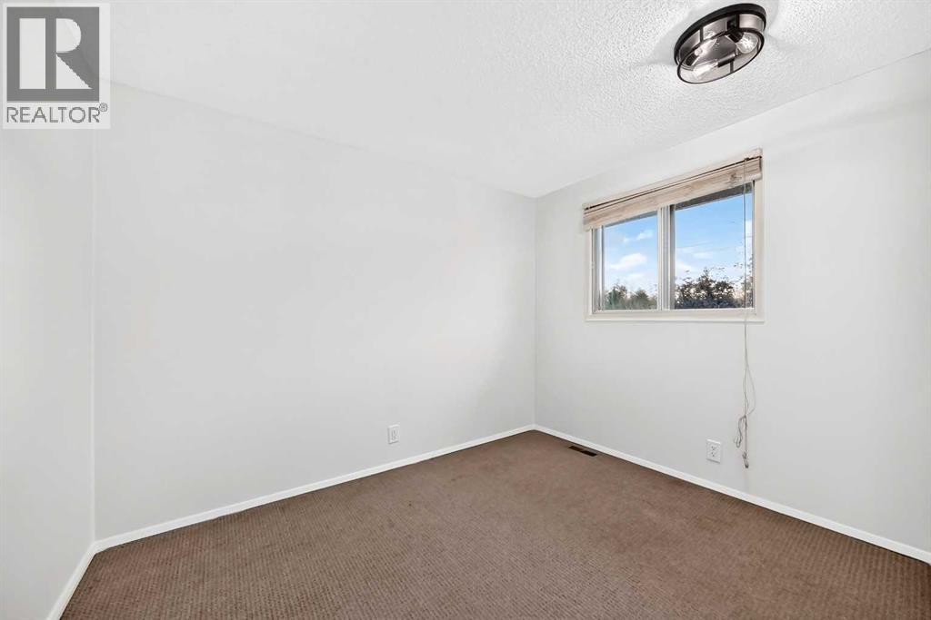 136 Templehill Drive Ne, Calgary, Alberta  T1Y 4C3 - Photo 22 - A2349121