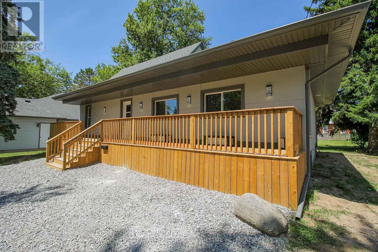 378 Thorold Road, Welland (N. Welland), Ontario L3C 3W6 - Photo 38 - X13868588