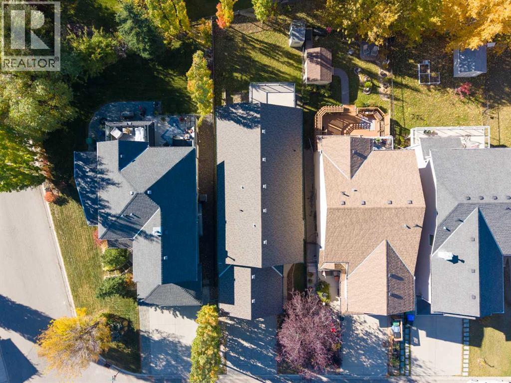 7 Royal Birch Green NW