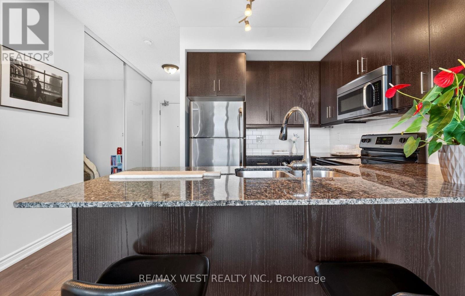 631 - 15 James Findlay Way, Toronto, Ontario  M3M 0B3 - Photo 4 - W13859950