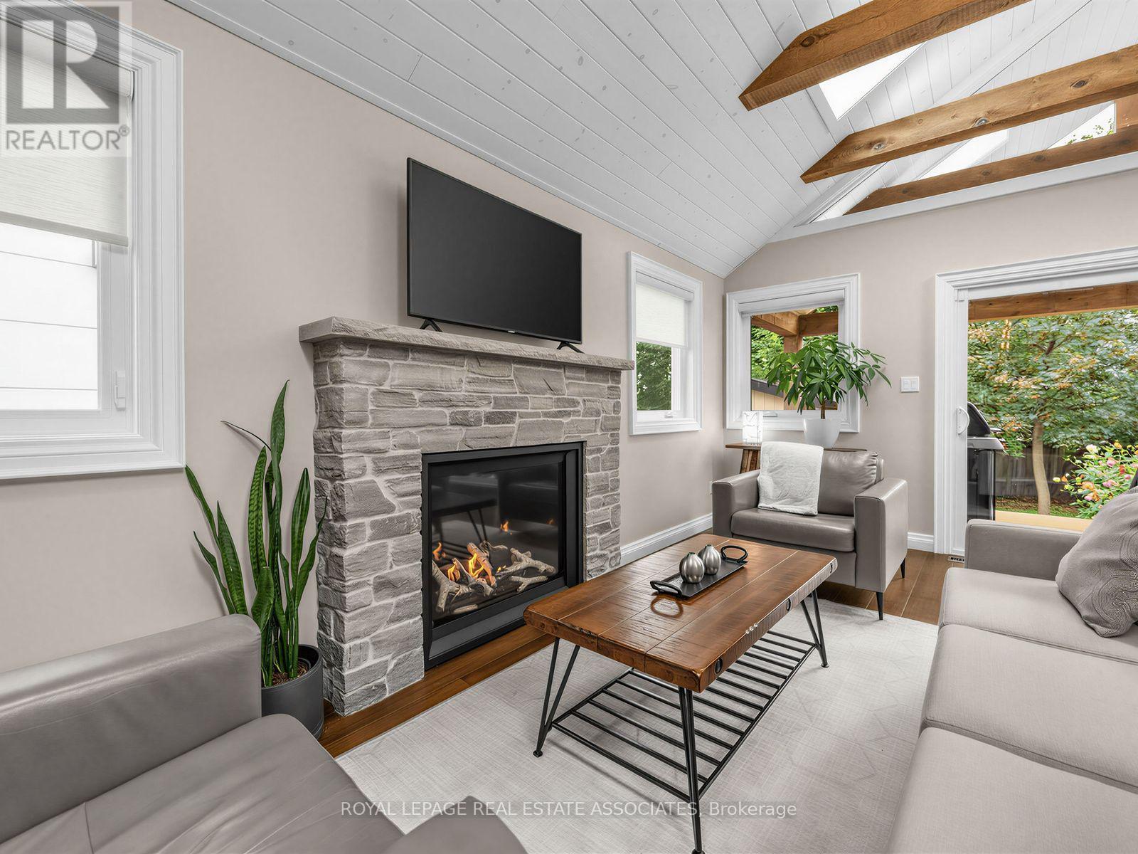 41 Ringley Avenue, Toronto, Ontario  M8Y 1P3 - Photo 9 - W13844434