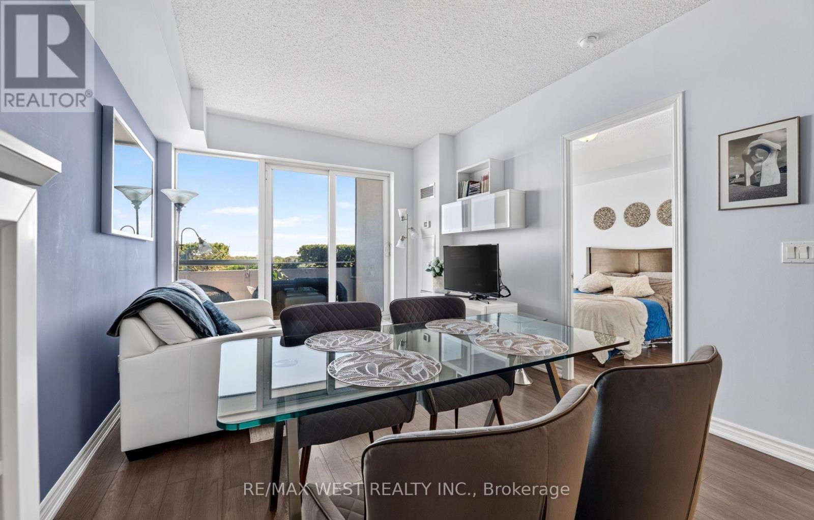 631 - 15 James Findlay Way, Toronto, Ontario  M3M 0B3 - Photo 13 - W13859950