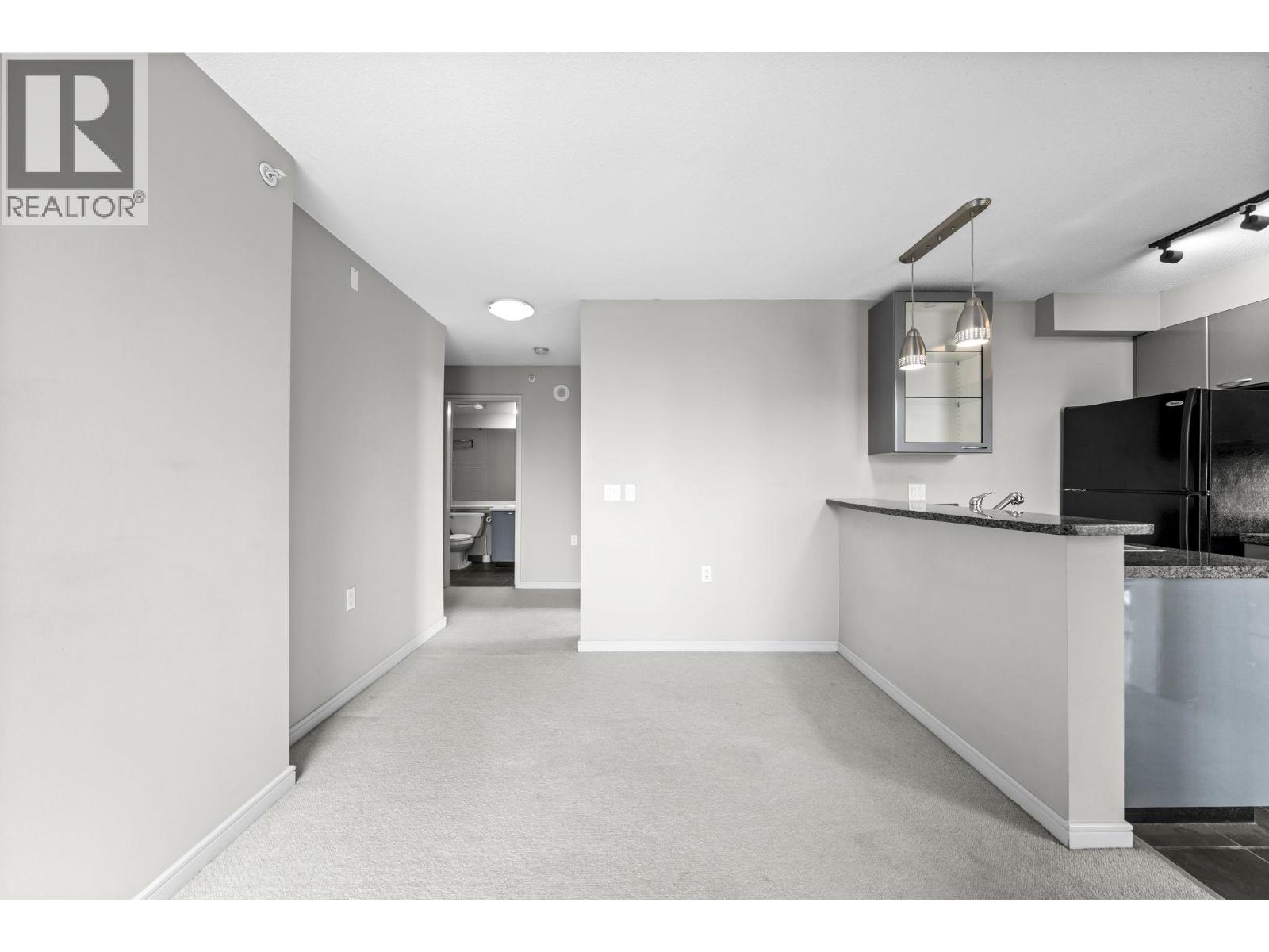 1805 1068 HORNBY STREET