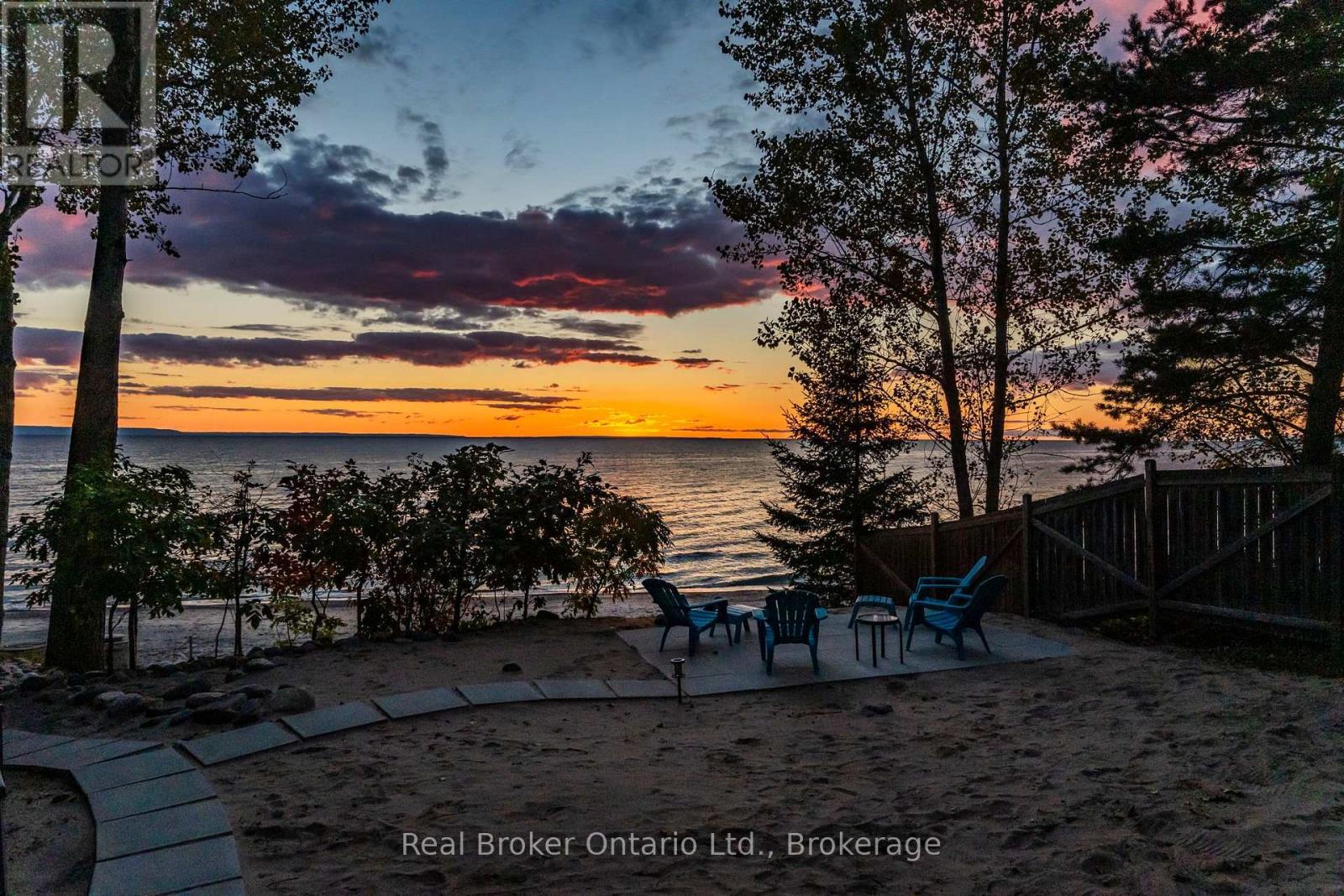 56 Belgrove Crescent, Tiny, Ontario  L0L 2J0 - Photo 3 - S13868640