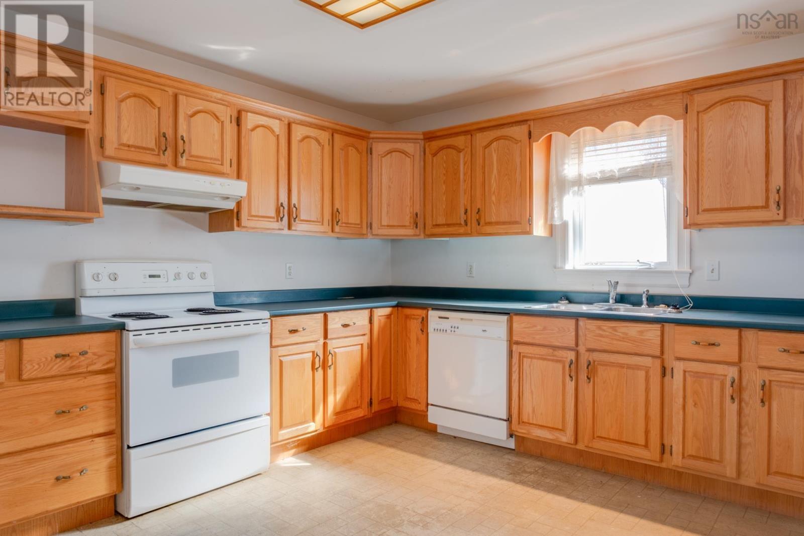 30 Lancaster Drive, Dartmouth, Nova Scotia B3A 4Y9 - Photo 5 - 202625270
