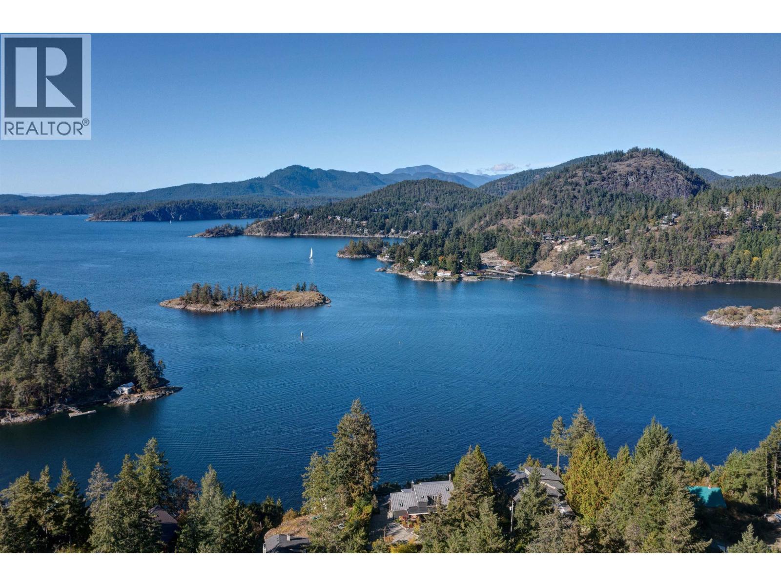 4517 Pollock Road, Pender Harbour, British Columbia  V0N 2H1 - Photo 6 - R3172845