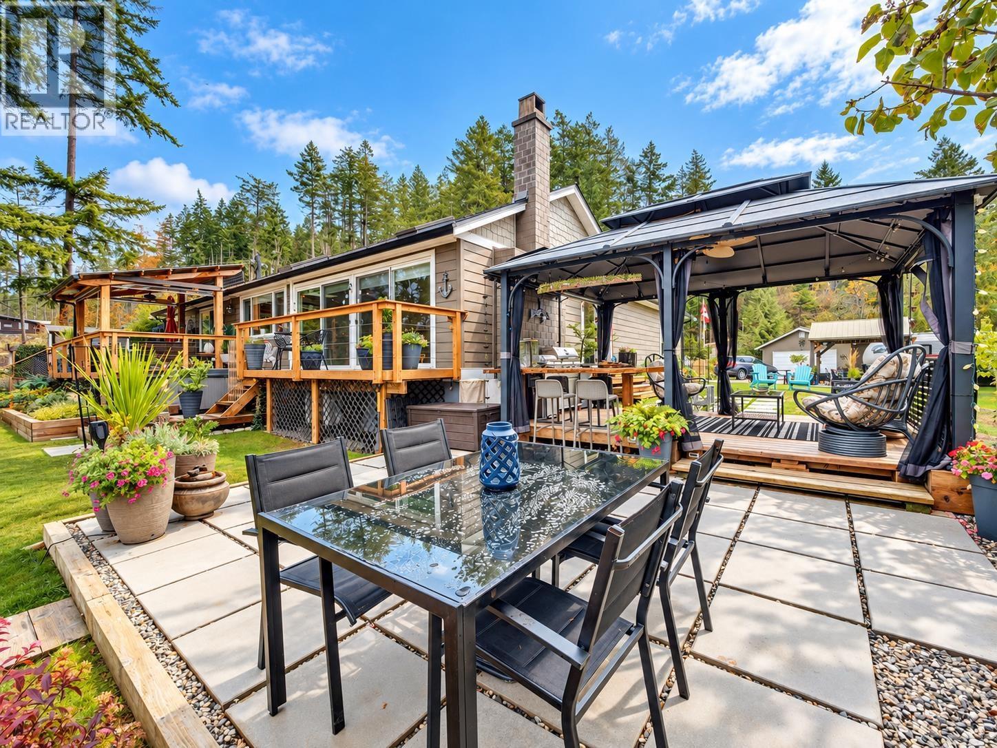 4517 Pollock Road, Pender Harbour, British Columbia  V0N 2H1 - Photo 10 - R3172845