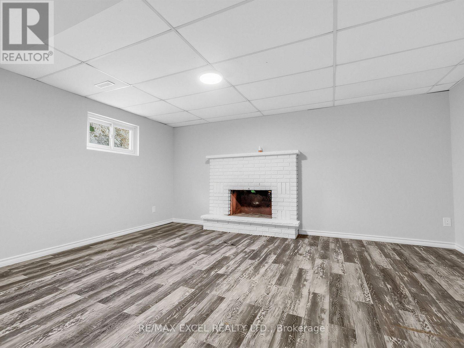 25 Grand Place, Barrie (Allandale Heights), Ontario  L4N 4Y3 - Photo 34 - S13868598