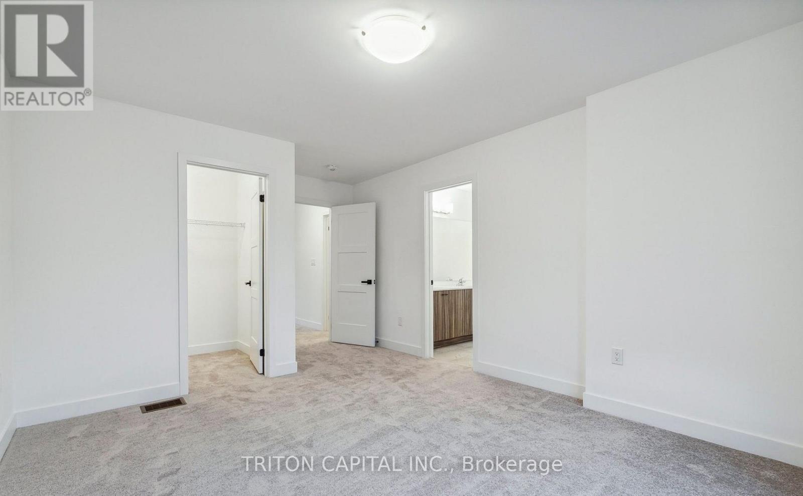 Upper - 75 Wheatfield Road, Barrie, Ontario L9J 0C2 - Photo 12 - S13868630
