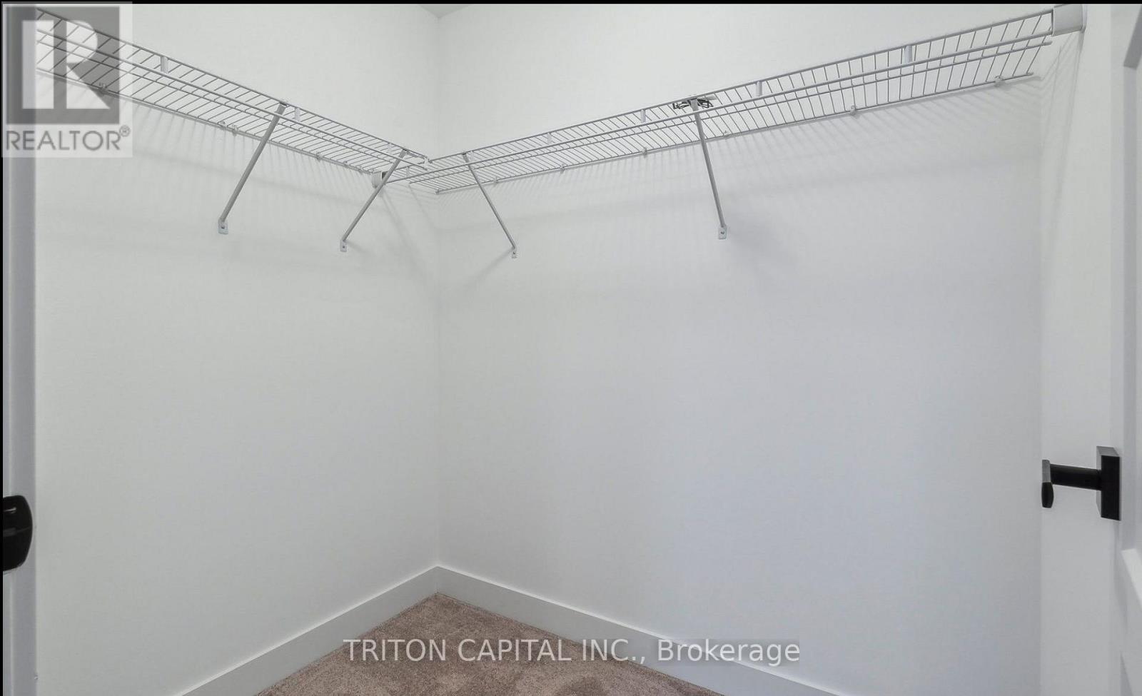 Upper - 75 Wheatfield Road, Barrie, Ontario L9J 0C2 - Photo 17 - S13868630