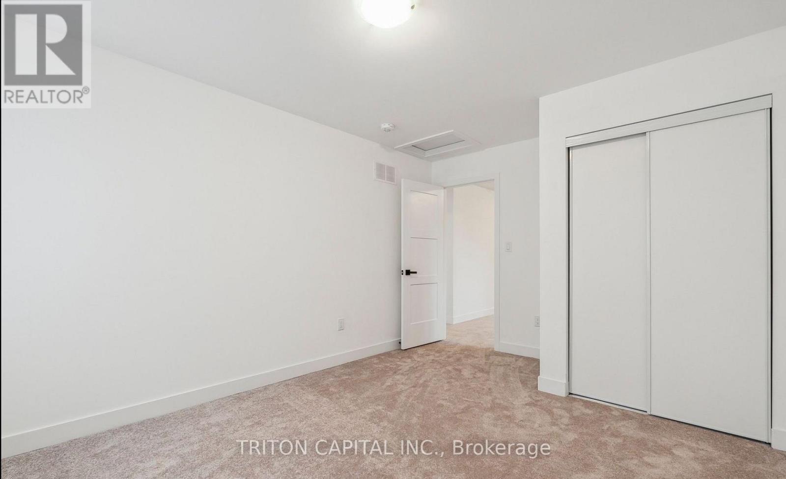 Upper - 75 Wheatfield Road, Barrie, Ontario L9J 0C2 - Photo 18 - S13868630