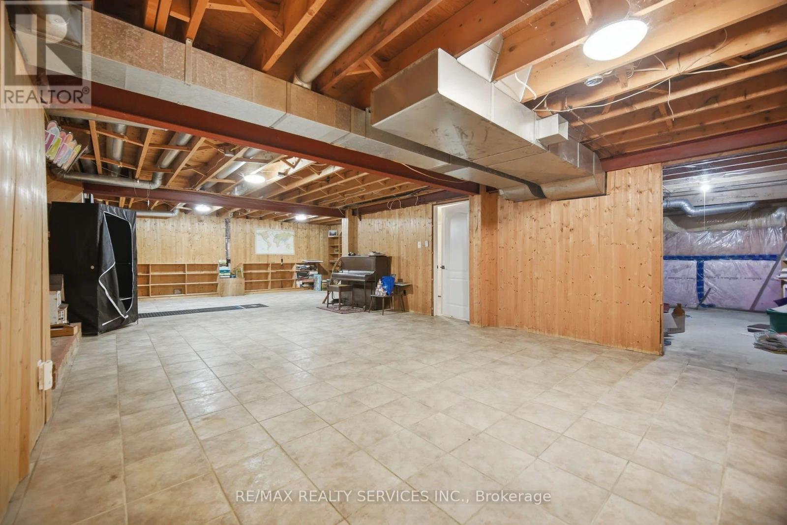4 Leeward Drive, Brampton, Ontario  L6S 5V6 - Photo 36 - W13868602
