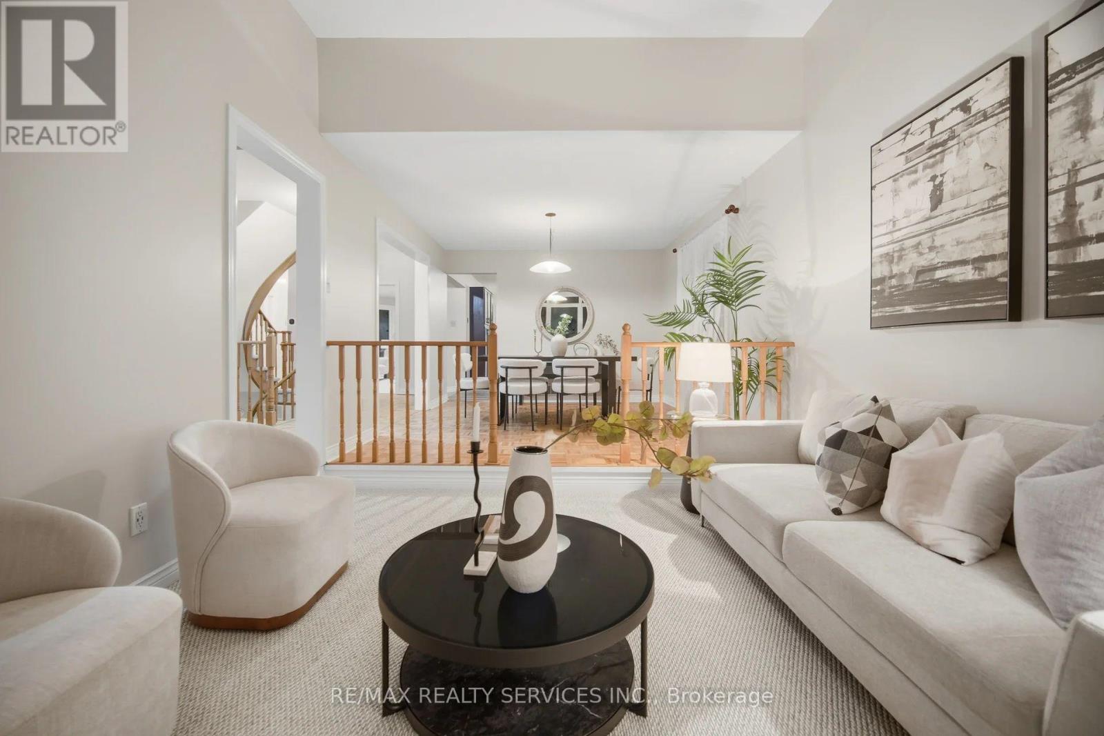 4 Leeward Drive, Brampton, Ontario  L6S 5V6 - Photo 6 - W13868602