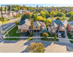 4 LEEWARD DRIVE, Brampton, Ontario