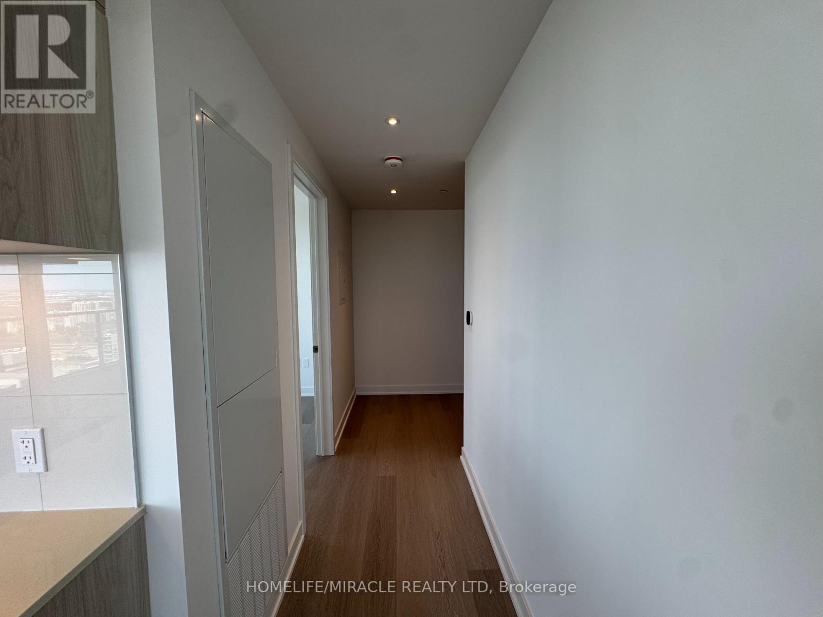 5805 - 448 Burnhamthorpe Road, Mississauga, Ontario  L5B 0R4 - Photo 5 - W13868616