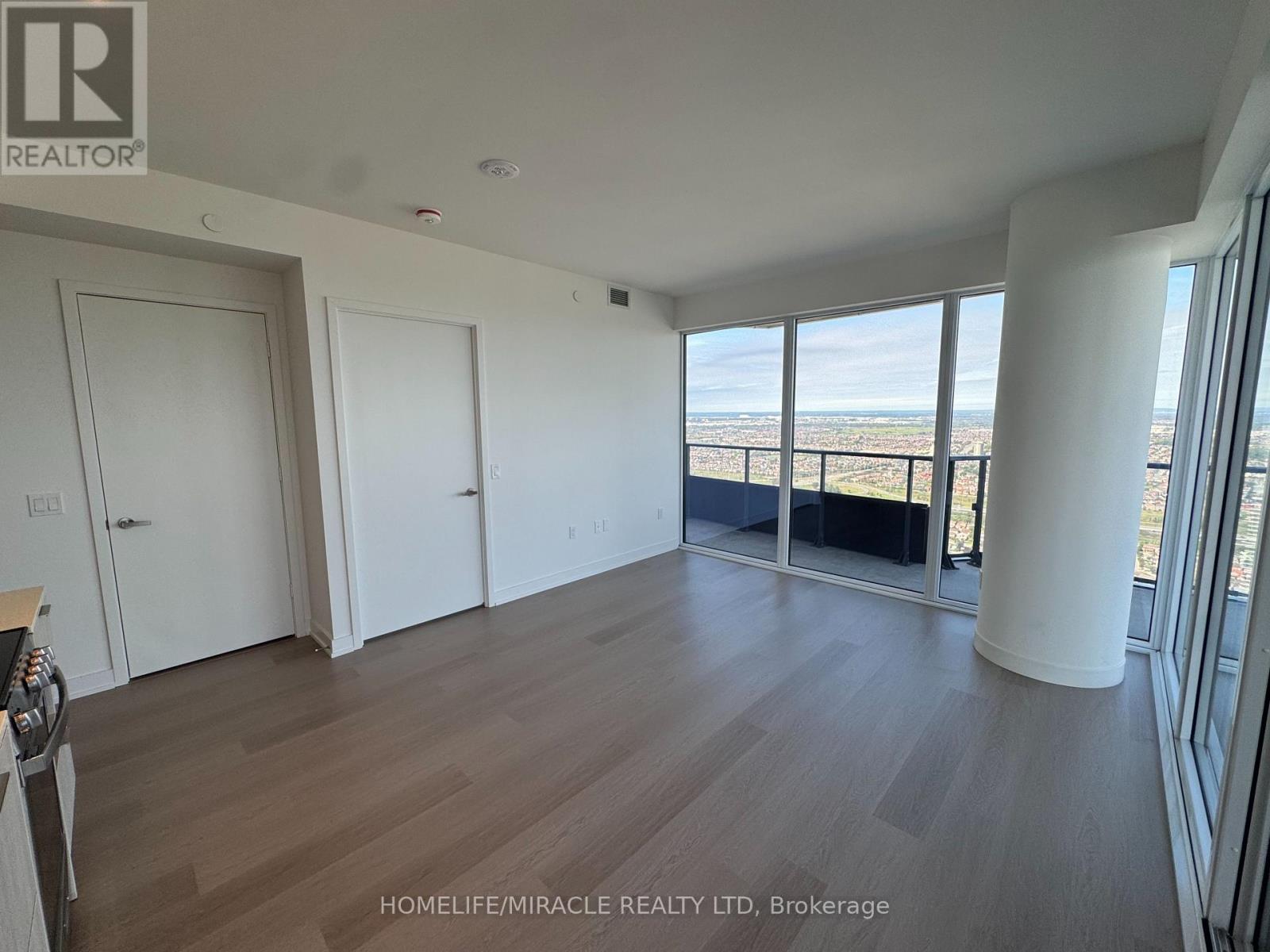 5805 - 448 Burnhamthorpe Road, Mississauga, Ontario  L5B 0R4 - Photo 8 - W13868616