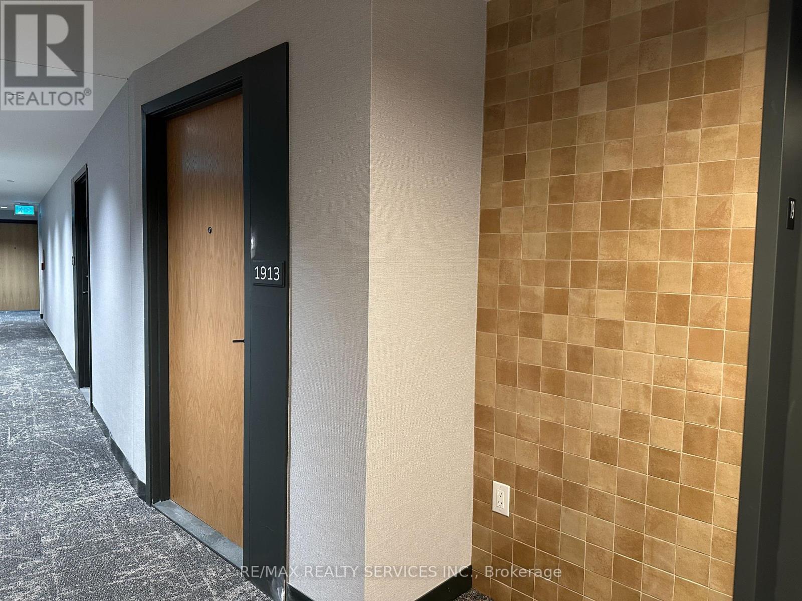 1913 - 2495 Eglinton Avenue W, Mississauga, Ontario  L5M 2V8 - Photo 10 - W13868634