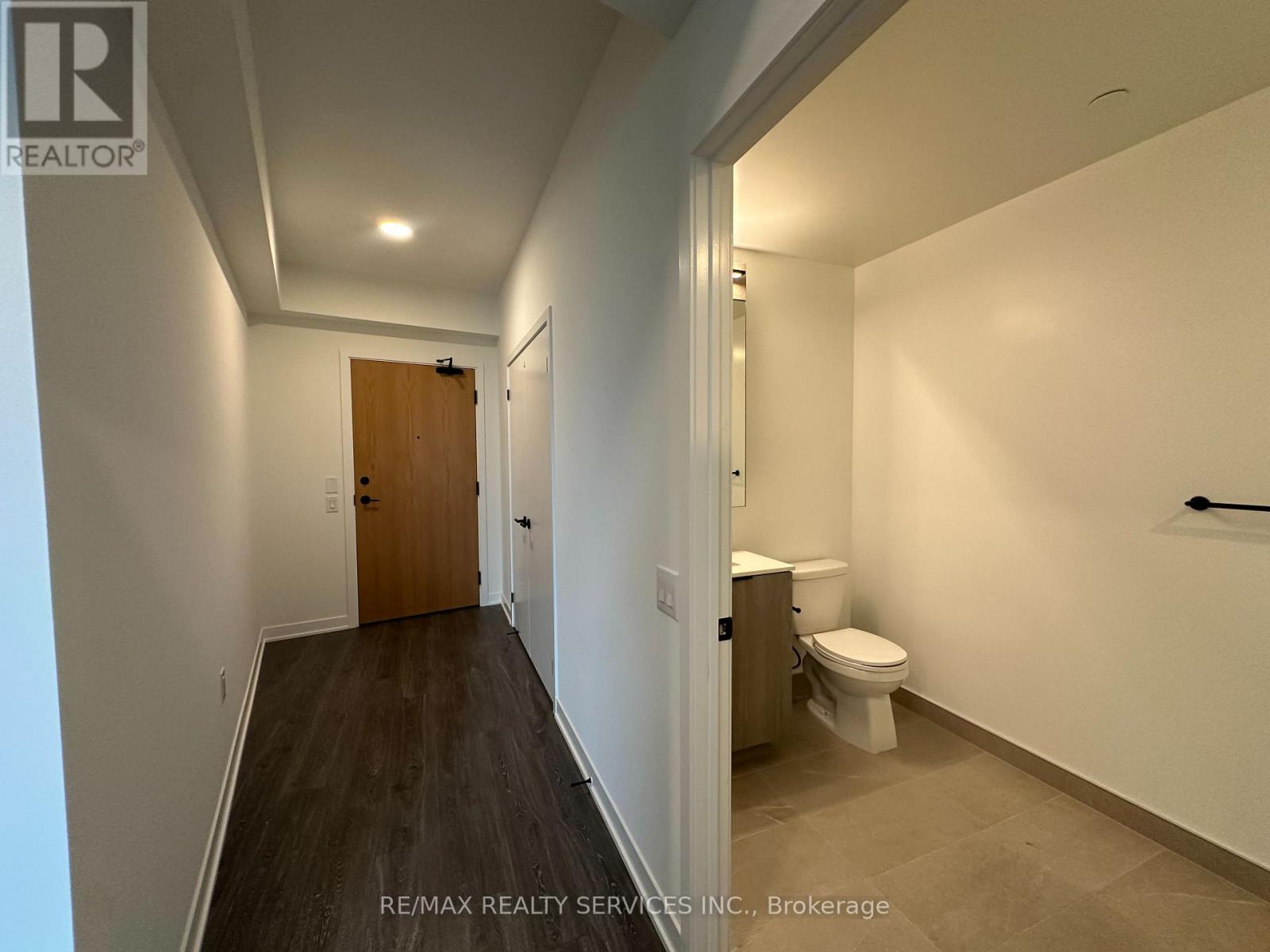 1913 - 2495 Eglinton Avenue W, Mississauga, Ontario  L5M 2V8 - Photo 4 - W13868634
