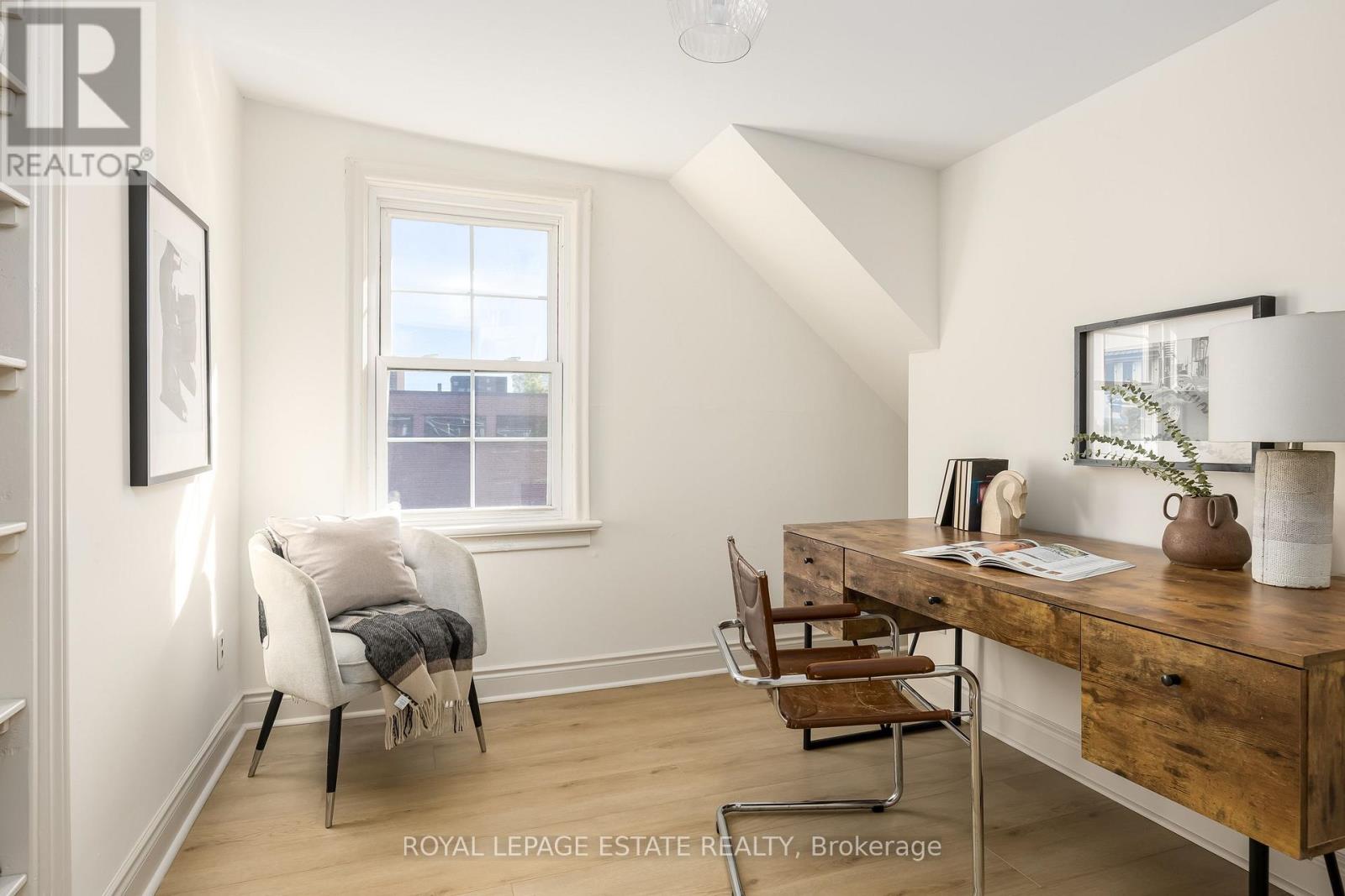 74 Edwin Avenue, Toronto, Ontario  M6P 3Z6 - Photo 29 - W13868654