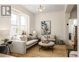 74 EDWIN AVENUE, Toronto, Ontario