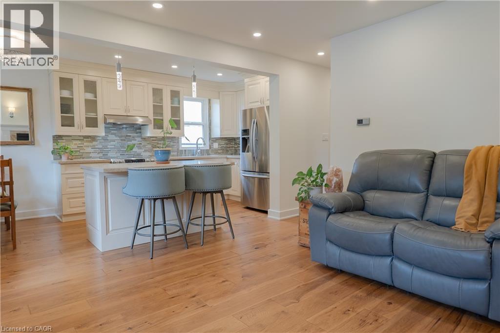 8 Cameron Avenue, Dundas, Ontario  L9H 1P5 - Photo 6 - 40869432
