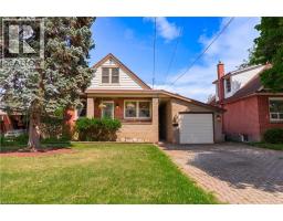 8 CAMERON Avenue, Dundas, Ontario