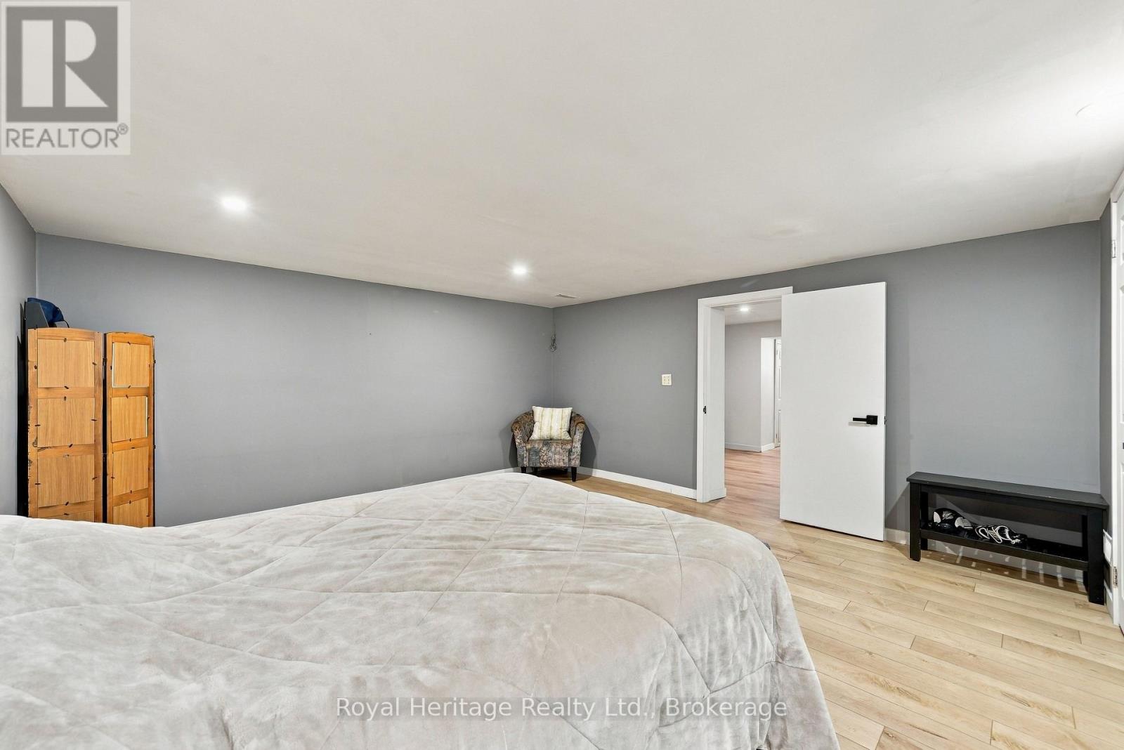 618 Sunset Boulevard, Clarington, Ontario  L1B 1C9 - Photo 35 - E13861654