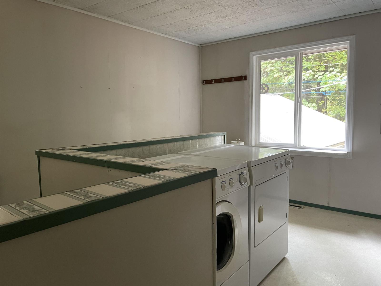 63491 Flood Hope Road, Hope, Hope, British Columbia  V0X 1L2 - Photo 17 - R3172249