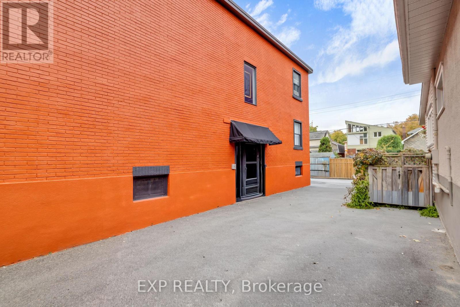 50 Holland Avenue, Ottawa, Ontario  K1Y 0X4 - Photo 3 - X13868724